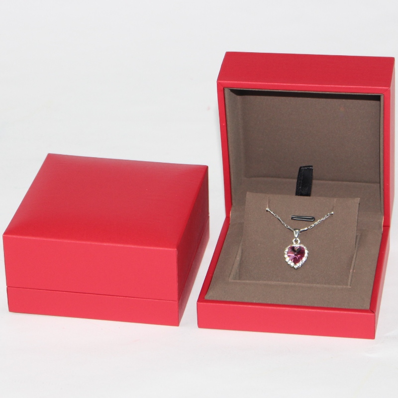 Envases de joyería de alta calidad fabricados a medida con joyería Roja de tamaño 90 × 90 × 45 mm