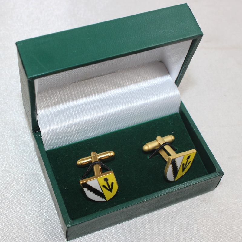 Artículo Caja de plástico rectangular VK-1 cubierta con papel de cuero sintético para clip de corbata de 58 * 20 mm, llavero, gemelos, insignia, etc. mm.75 * 50 * 38, pesa aproximadamente 56 g