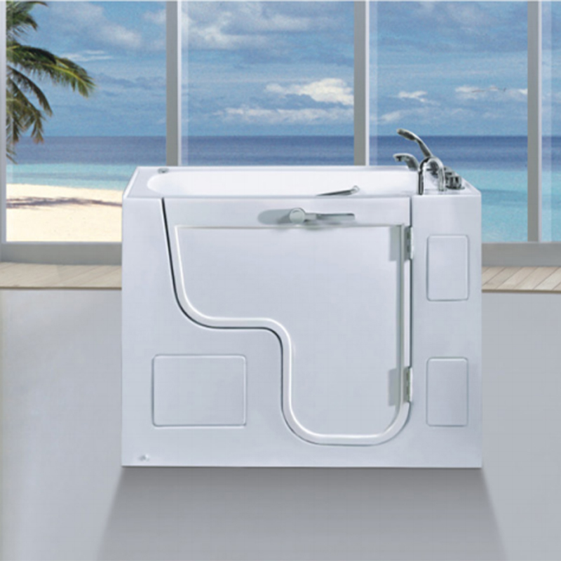 Bañera con puerta abierta