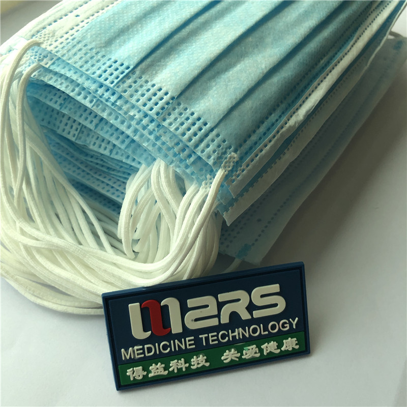 Fábrica al por mayor mascarilla médica desechable no tejida 3ply con gancho para la oreja