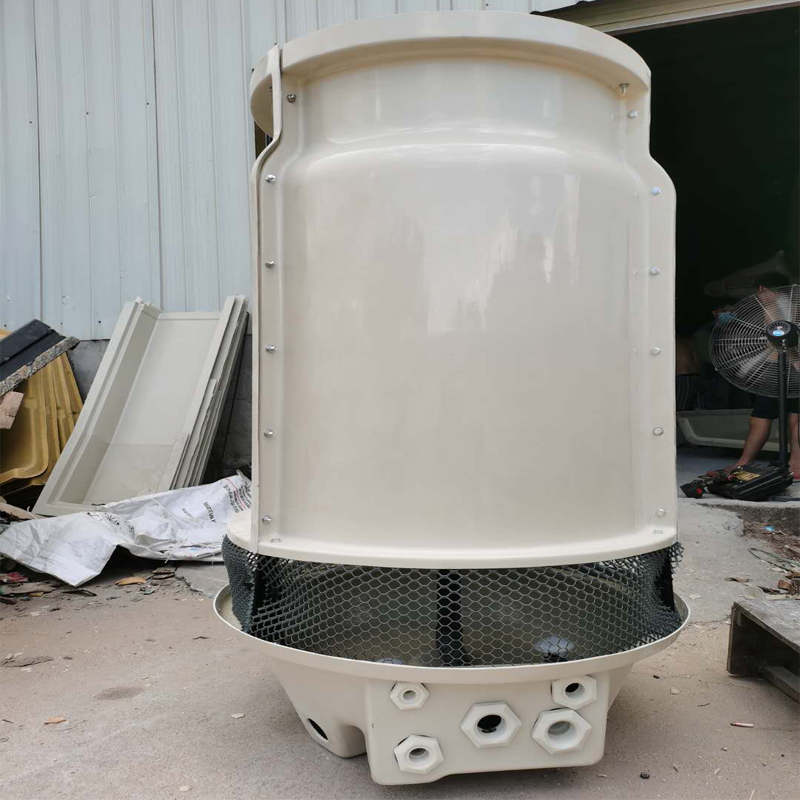 Torre de enfriamiento de almacenamiento en frío de plástico reforzado con fibra de vidrio pequeña 8 toneladas