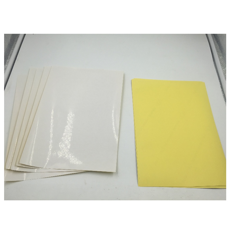 Papel autoadhesivo con revestimiento de fundición con revestimiento de espejo