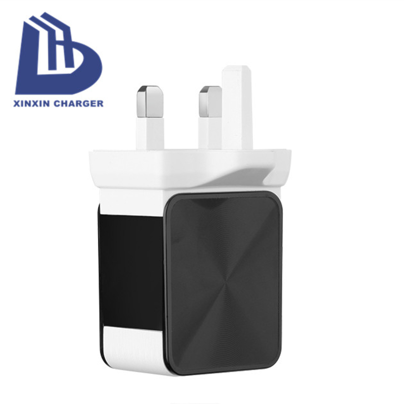 FCC .CE Teléfono móvil Cargador rápido Adaptador universal 2 puertos USB cargador de viaje cargador portátil OEM de fábrica