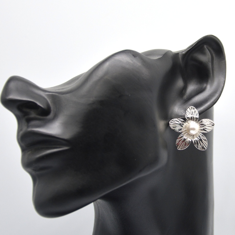 Pendientes de perlas de boda para mujer Pendientes de acero inoxidable con flores para mujer Los mejores regalos Fábrica de joyas de China Ruifanbao