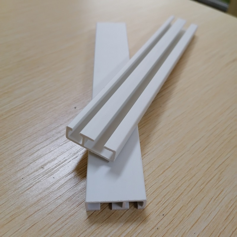 Diseño y perfil de canalización en forma de E de PVC rígido a medida para parte deslizante de cortina