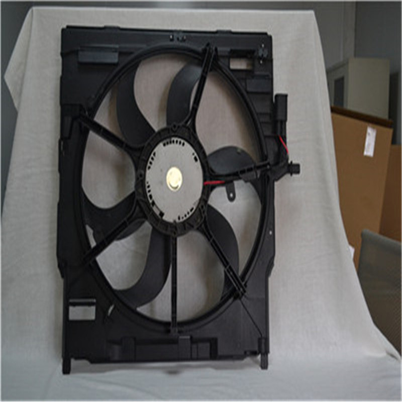 Ventilador de refrigeración del radiador para BMW E70 / E71 OEM # 17428618239 17428618238