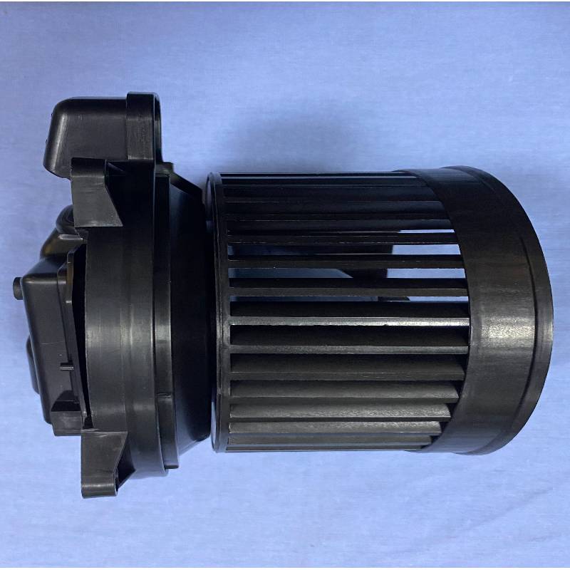 OEM NO. 1648350007 Motor de ventilador de piezas de motor para Mercedes-Benz W164 W251