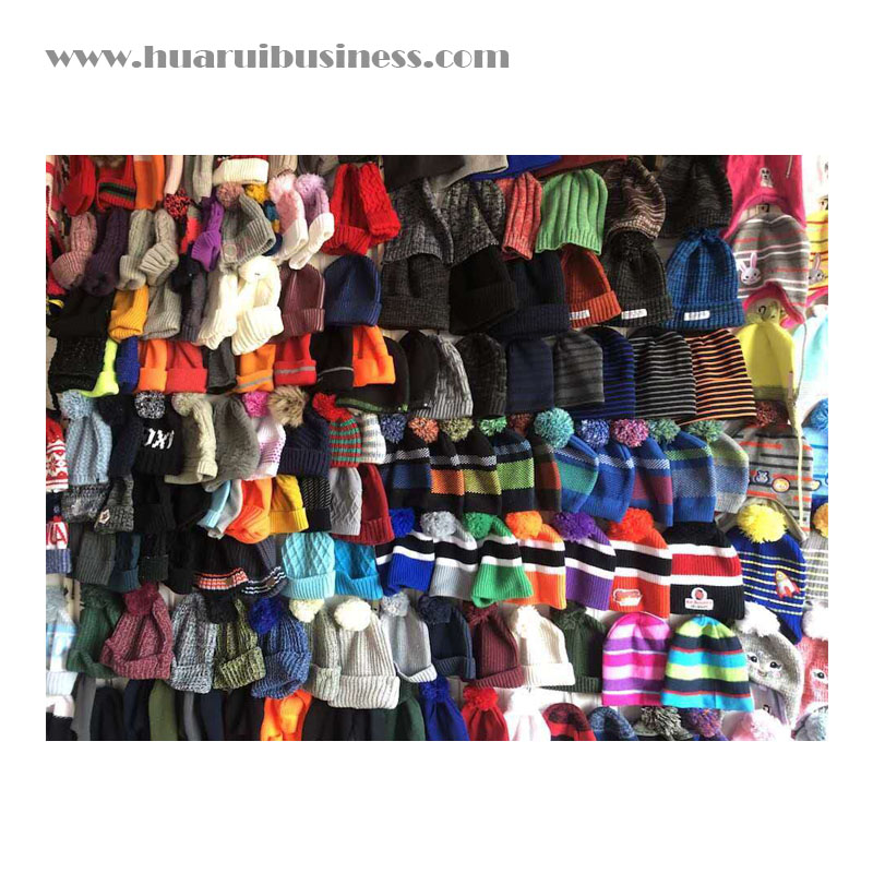 gorro, gorro, tuque, unisex, gorro de invierno con pompones, puños con rayas reflectantes, pompones con efecto reflectante