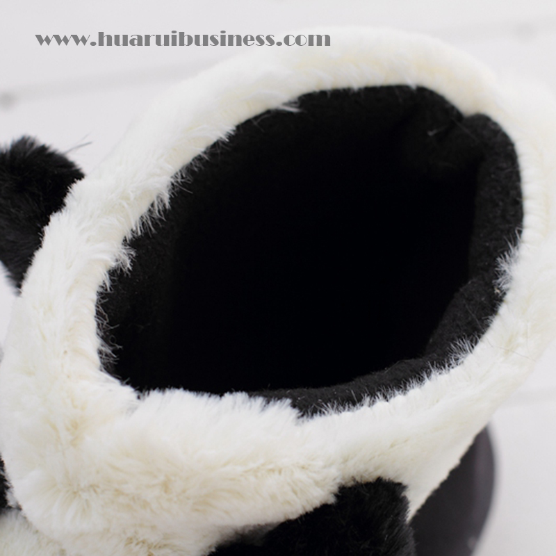 Botas de peluche suaves, botas de peluche cómodas.