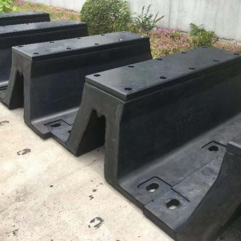 Los Arcos están hechos de Goma.