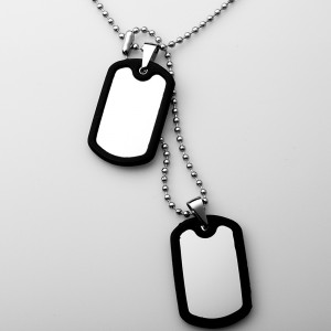 Collar con colgante de placa de perro de silicona doble de acero inoxidable al por mayor