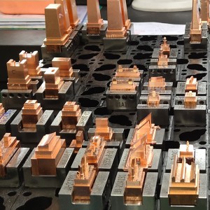 Productos médicos plásticos profesionales Cubierta médica Fabricación de moldes de inyección de plástico