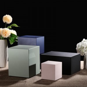 Urnas de Black Metal para humanos