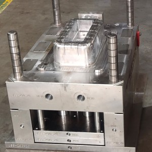 Producción personalizada Mecanizado CNC Inyección Soplado Silicona Molde fundido a presión Piezas de molde Acero para moldes para vehículos