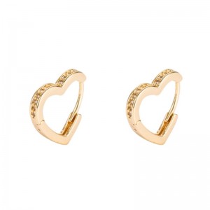 In Cross - Border Source Korean Fashion pendientes latón micro - Embedded zircon aretes European and American temperament Female Heart - shaped aretes