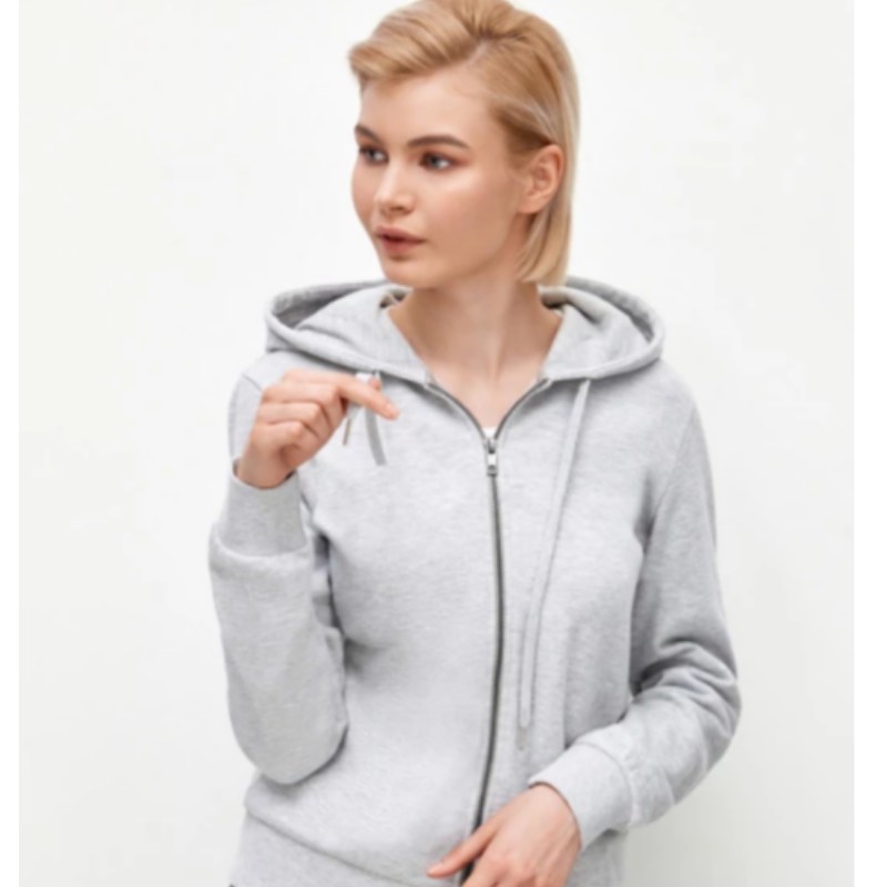Chaqueta con capucha con cremallera