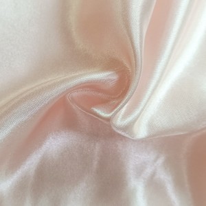 reciclar la moda de poliéster