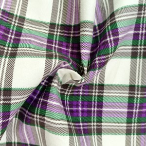 reciclar la moda de poliéster