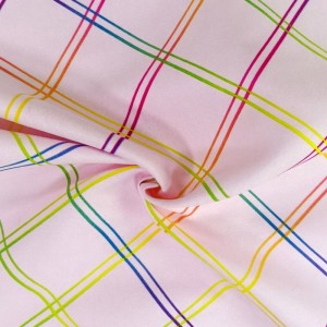 reciclar la moda de poliéster