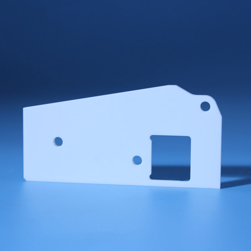 ¿Cuál es el flujo de proceso de la producción de cerámica de alúmina?