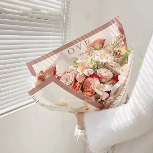 Papel de tejido Papel de envoltura de flores Papel multicolor 30G&35G Papel Kraft Brillo Papel de brillo Holográfico Impresión de papel Logotipo Blanco&yellow Kraft Paper Papel de envolver de vino para regalos de Navidad