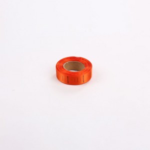 Etiqueta de ropa tejida colorida