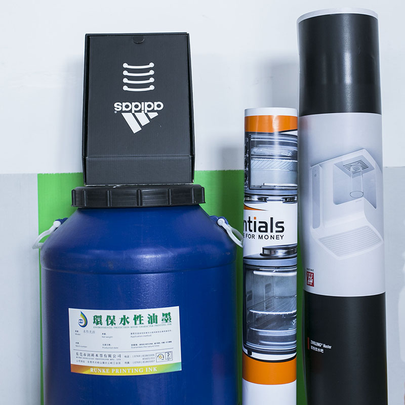 Breve análisis sobre lo que es el barniz a base de agua respetuoso con el medio ambiente.