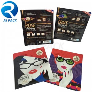 3 bolsas de cierre laterales con cremallera