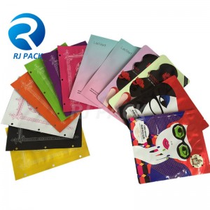 3 bolsas de cierre laterales con cremallera