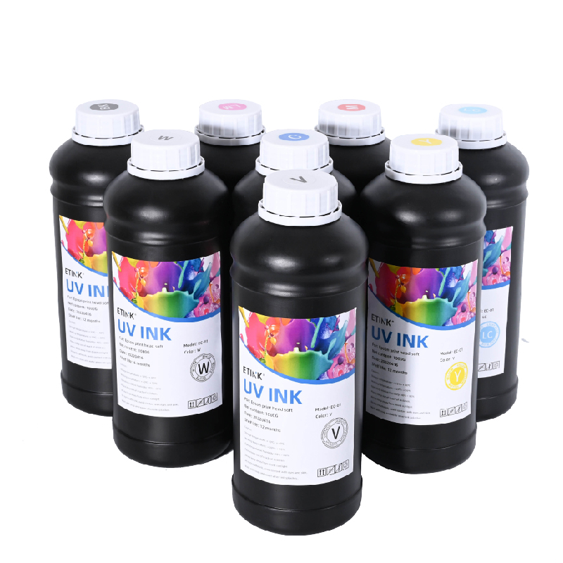 La tinta suave liderada por UV es adecuada para Epson Print Head to Impresión de PVC TPU