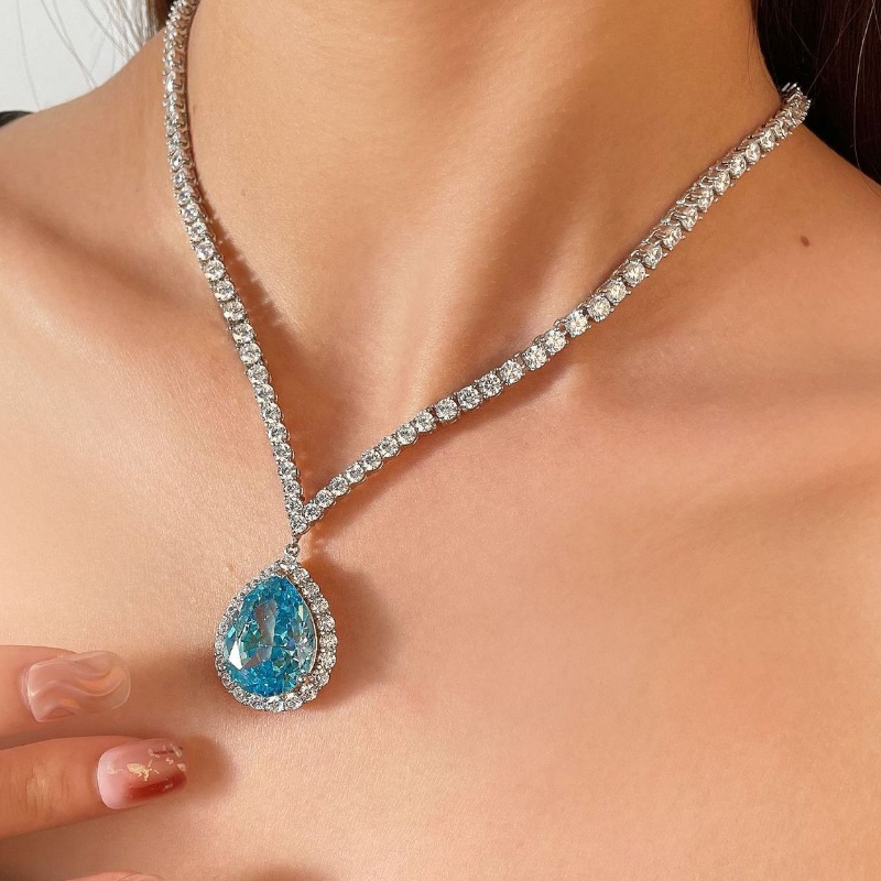 Corazón del colgante oceánico 40CT CLECTO DE DIAMOND DE DIAMANDO Full de lujo de 40ct de gama
