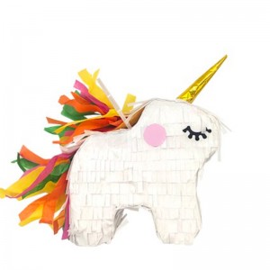 Ponata de papel unicornio