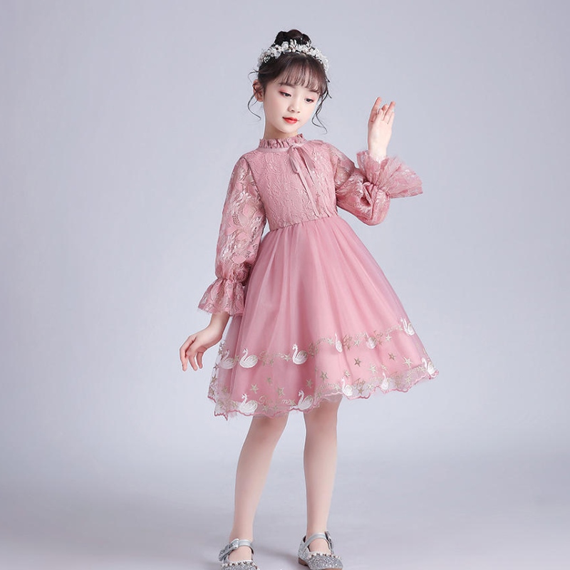 Ropa de estilo europeo ropa de vestidos denovia paranovianiños encantadores vestidos de tutor de cumpleaños para chicas de flores vestidos de vestir de pelota