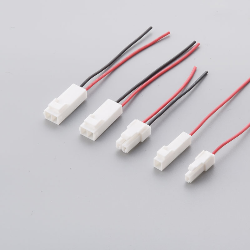 Personalización de 3.96 mm Pitch Male a hembra Cable del conector de enchufe SLR-02V/SLP-02V Arnés Terminal Cable SSF-01T-P1.4