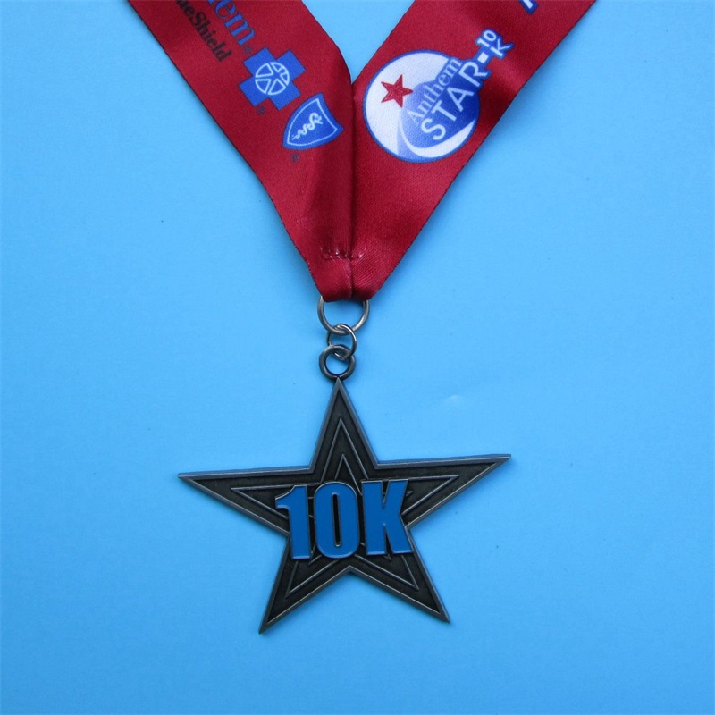 Medallas de triatlón Diseñe su propia medalla de aleación deportiva con cinta
