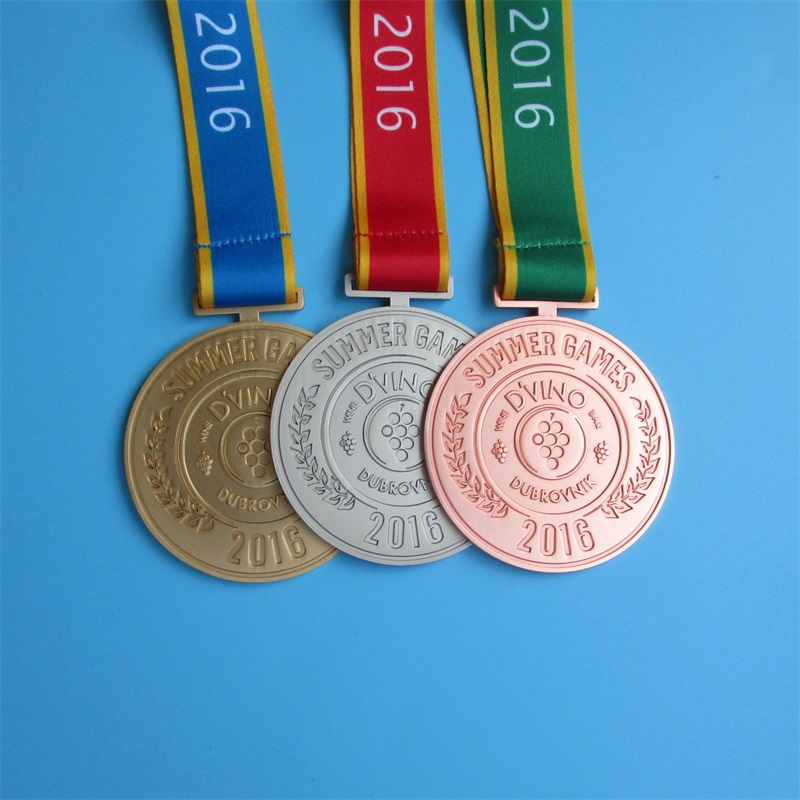 Medallas de premio de logotipo personalizado con cinta de oro plateado en ciclismo de bronce de plata con medallas de metal de metal marathon de metal
