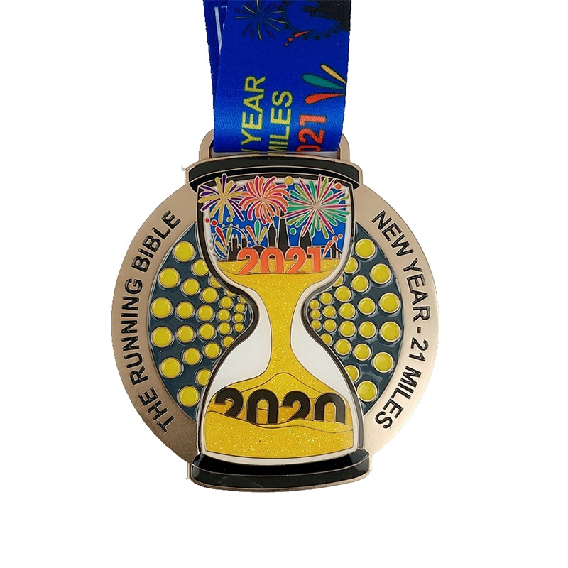 Medallas únicas de Holiday Run 7/8 pulgadas Medalla de fundición de metal Halloween Navidad Año Nuevo Pretty Medalls