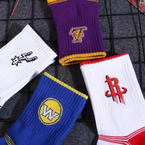 Calcetines de moda para hombres equipo de baloncesto calcetines de punto hechos a medida