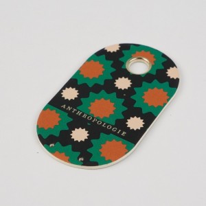 Logotipo de diseño de moda personalizado Nombre de la marca de alta calidad Etiquetas de colgación de papel personalizado con cuerda de cuerda para ropa de vestir amigable con el medio ambiente