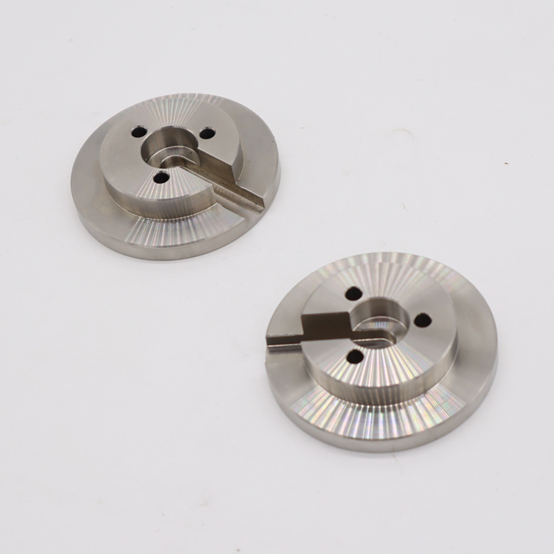 Servicios de procesamiento y fabricación de CNC