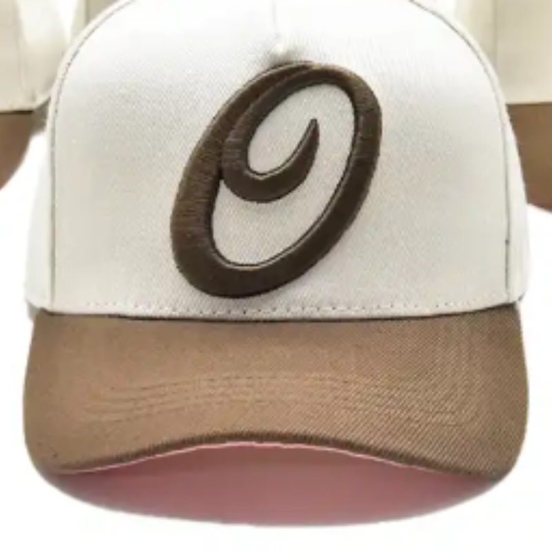 Logotipo de bordado de color ajustable Logotipo personalizado de 5 paneles para hombres Gat de la gorra de béisbol al por mayor