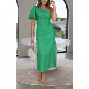 Temperamento de la moda de verano Slanted Hopfleve Slit Send Send Send Sorgue Vestido