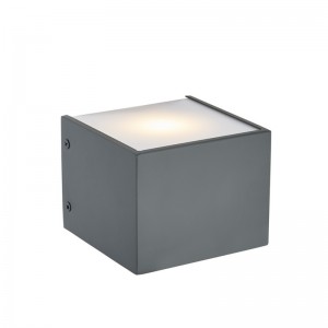 Lámpara de pared del hotel de hospitalidad con acabado gris plano pintado y LED integrado en el interior en la habitación típica del hotel