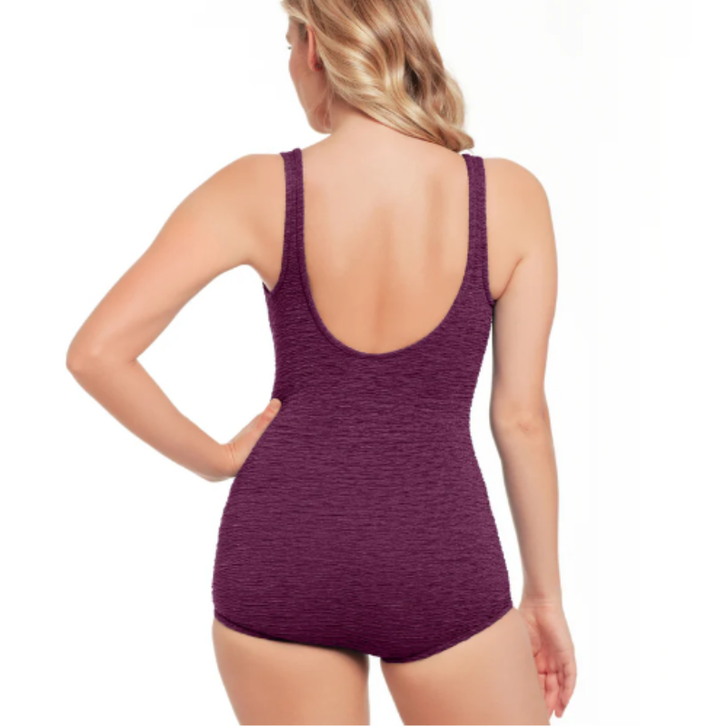 Traje de baño sólido de una pieza sin espalda