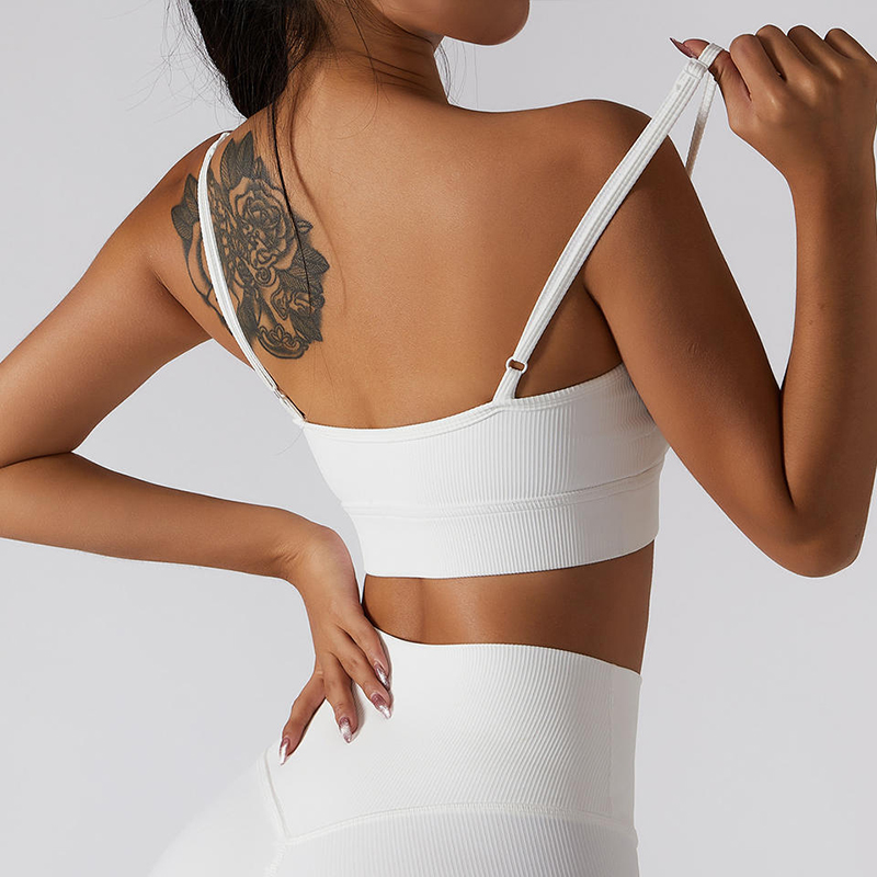 SC10174 White Sports sujetador activo ropa de etiqueta privada yoga bras sexy strappy personalizado sujetador deportivo para mujeres