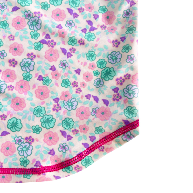 Diseño de diseño floral contraste color sólido para bebés