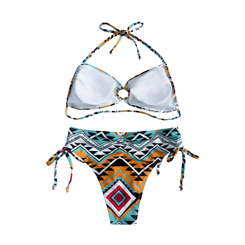 Halter hueco de estilo étnico plisado de estampado de estampado de dos piezas