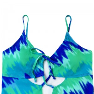 Traje de baño de una pieza con estampado delgado con correa para recorte de turquesa