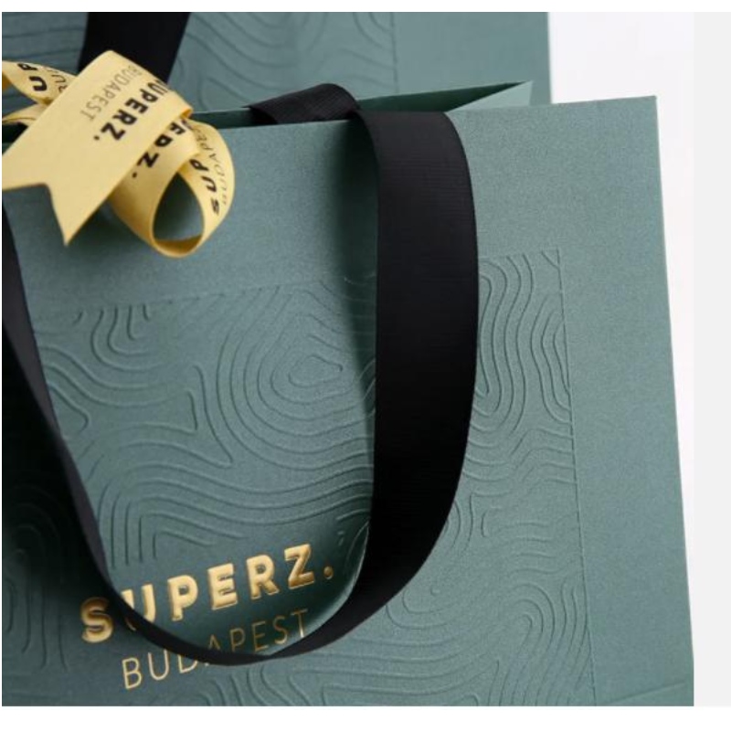 Zapatos personalizados tiendas de marca bolsas de papel impresas con su propio logotipo bolsas de regalo de papel de compras para pequeñas empresas para pequeñas empresas