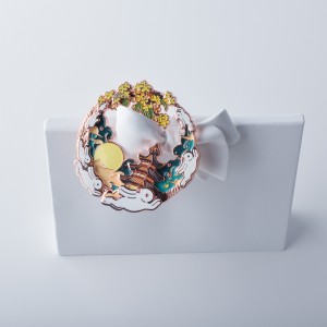 Insignia de vidrio lacado personalizado, tarifa de muestra gratuita, adecuada para recolección, encantos de insignia de metal dorado, alfiler, enchapado